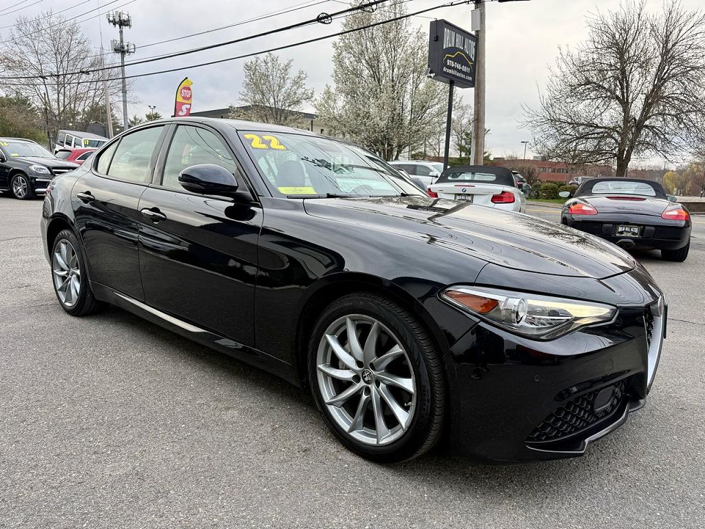 2022 Alfa Romeo Giulia Veloce