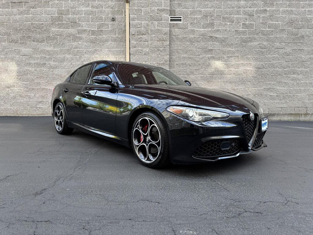 2023 Alfa Romeo Giulia Veloce
