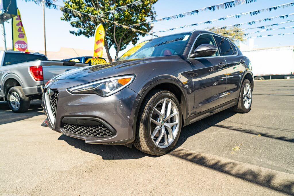 2018 Alfa Romeo Stelvio Ti