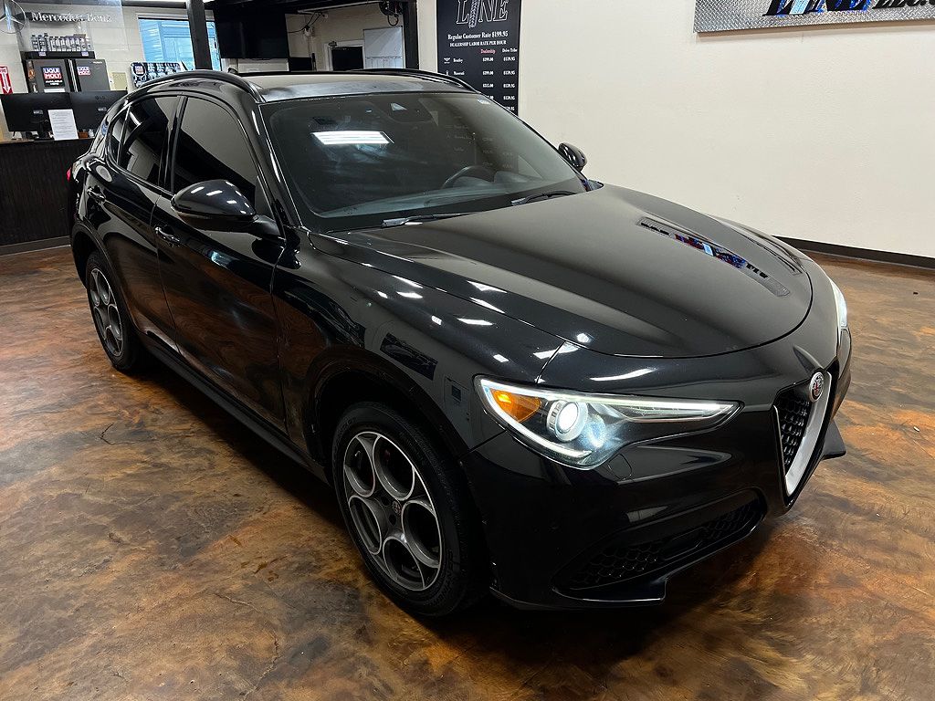 2018 Alfa Romeo Stelvio Ti Sport