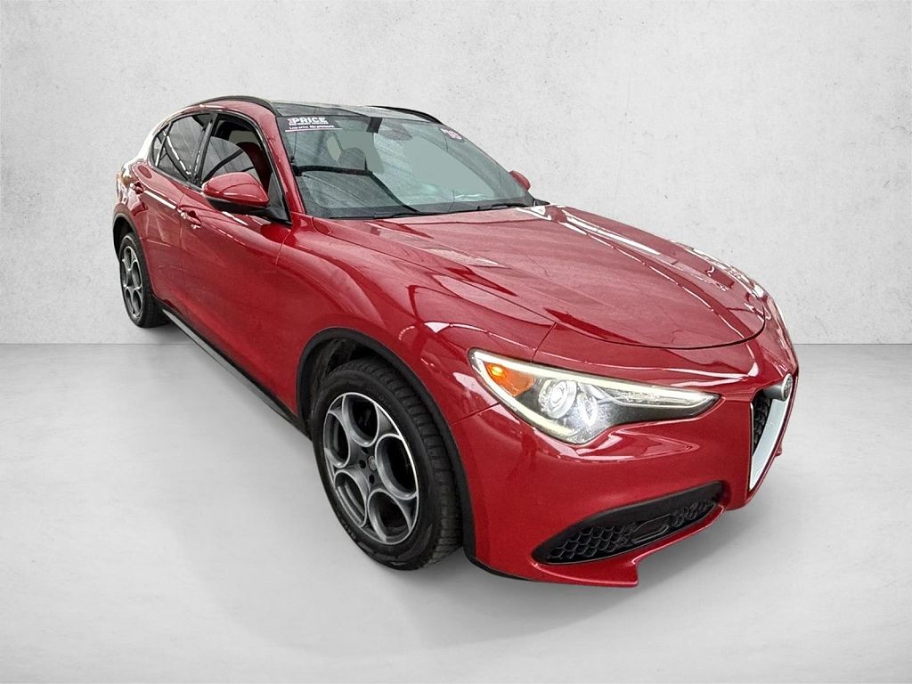 2018 Alfa Romeo Stelvio Ti Sport