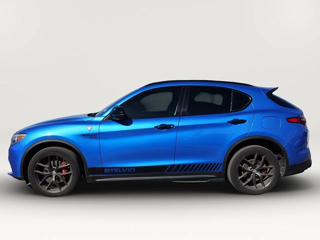 2018 Alfa Romeo Stelvio Ti Sport