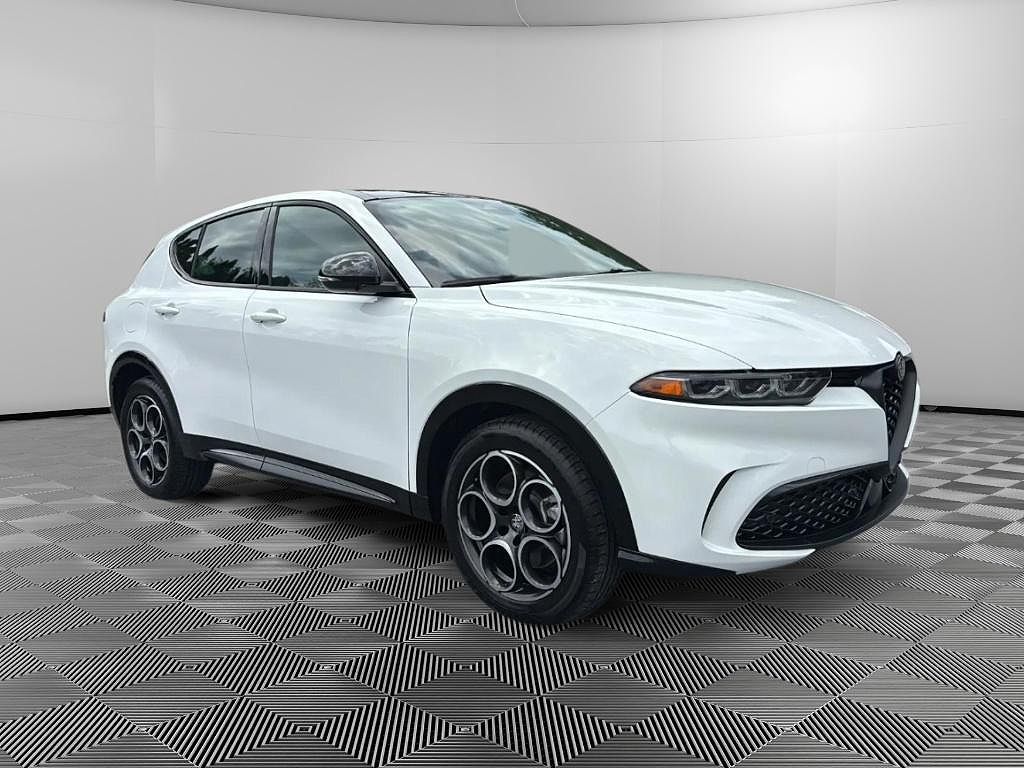 2025 Alfa Romeo Tonale