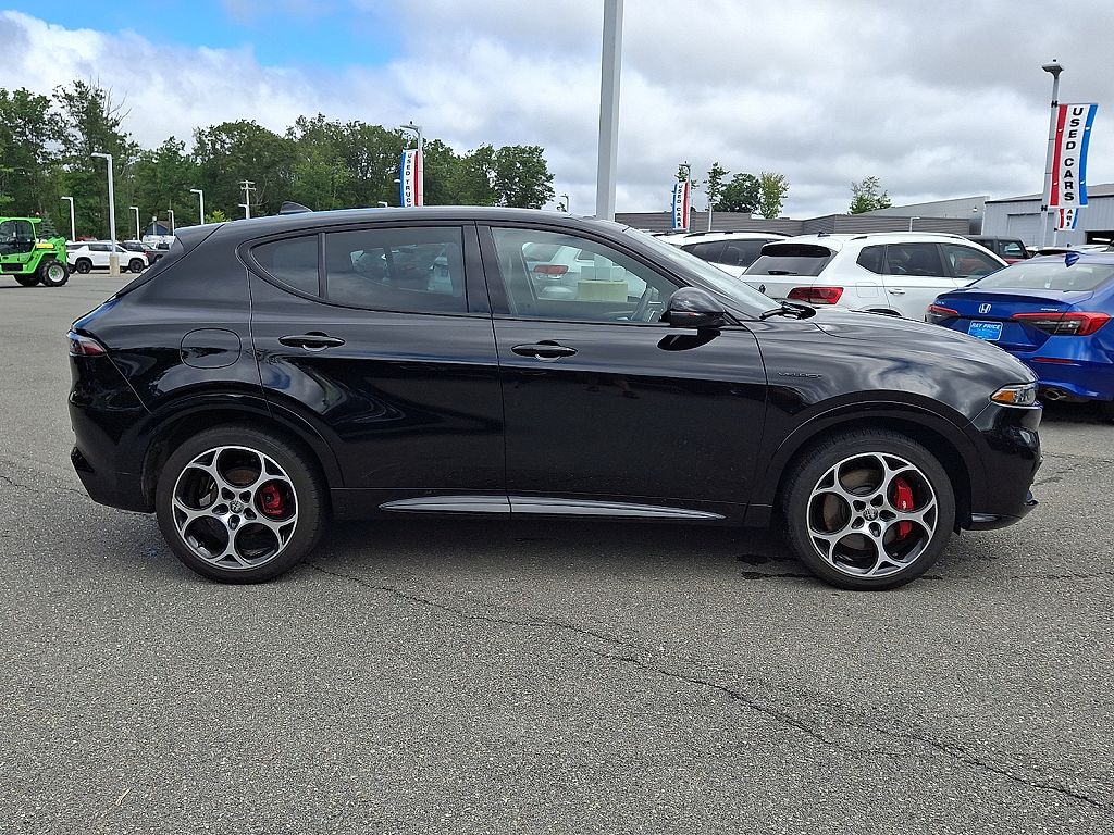 2025 Alfa Romeo Tonale