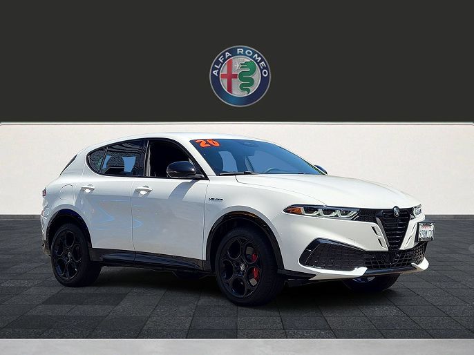 2026 Alfa Romeo Tonale Veloce