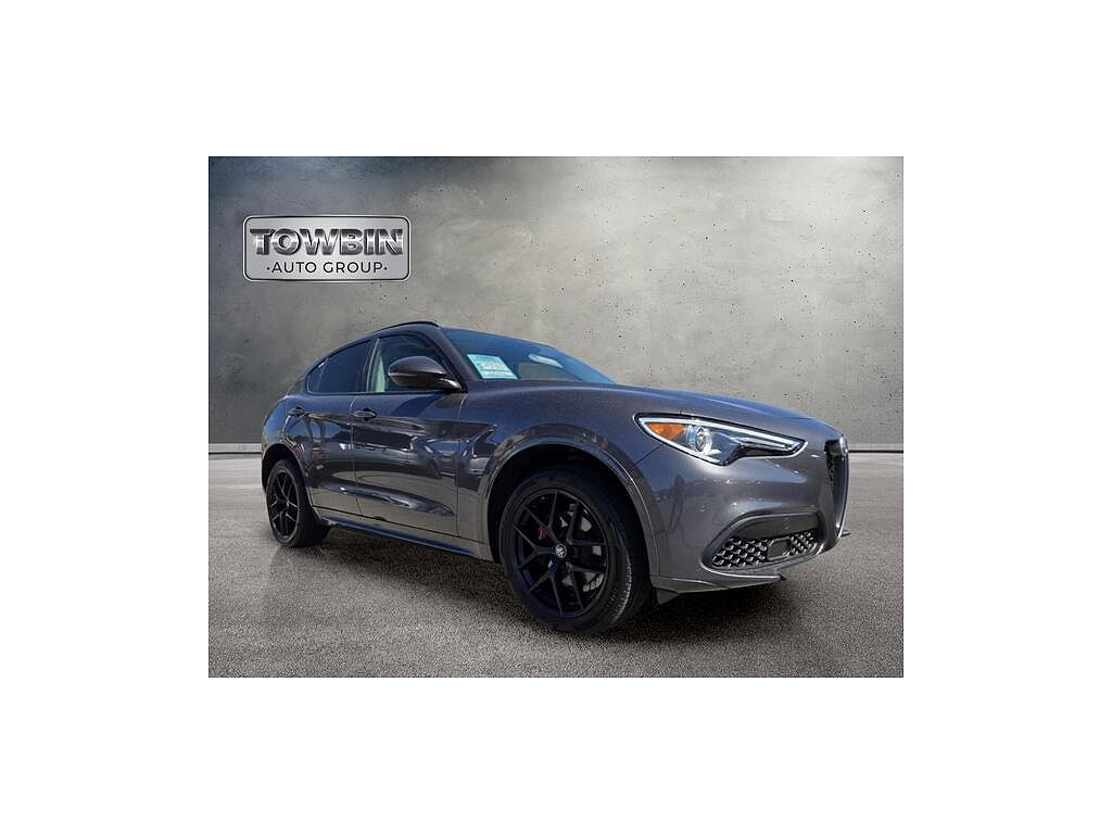 2020 Alfa Romeo Stelvio Sport