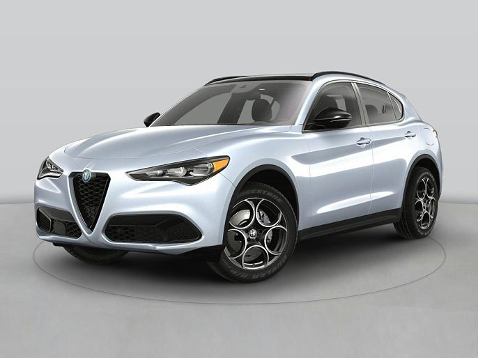 2025 Alfa Romeo Stelvio Intensa