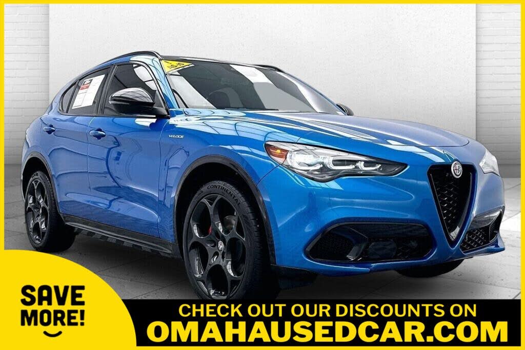 2025 Alfa Romeo Stelvio
