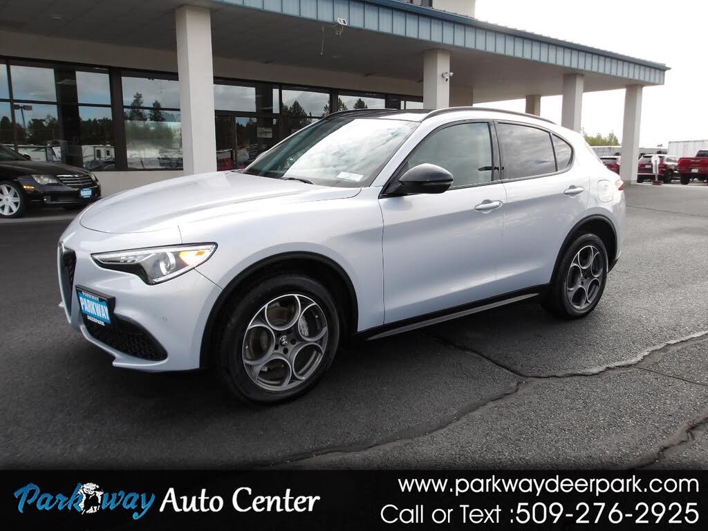 2021 Alfa Romeo Stelvio Sprint