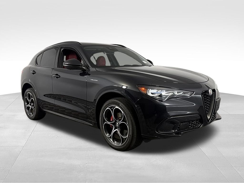 2024 Alfa Romeo Stelvio Veloce