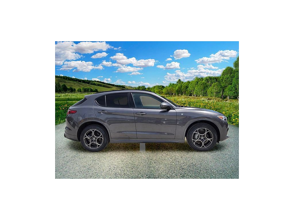2023 Alfa Romeo Stelvio Ti