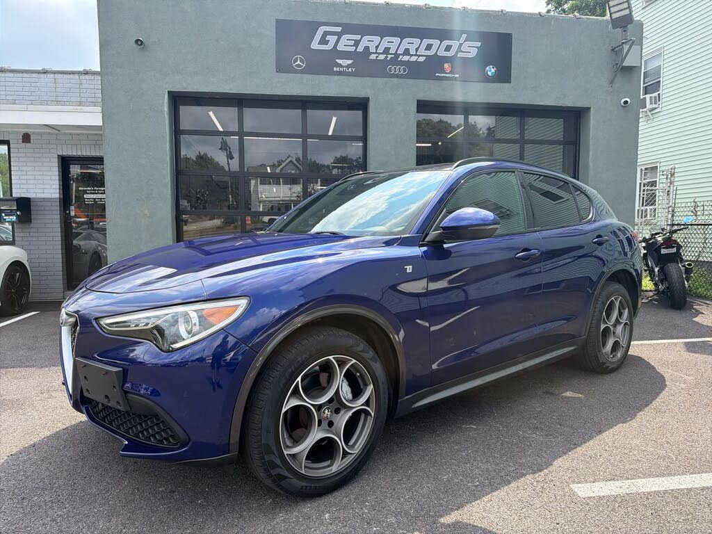 2023 Alfa Romeo Stelvio Ti
