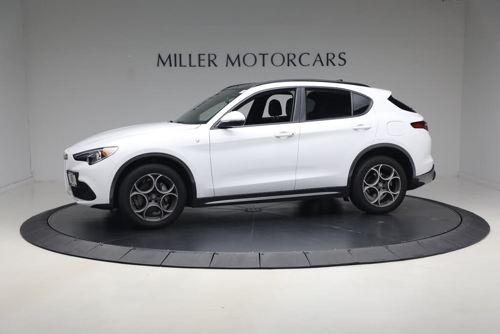 2023 Alfa Romeo Stelvio Ti