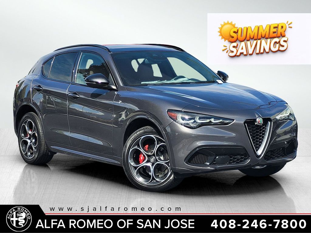 2024 Alfa Romeo Stelvio Veloce