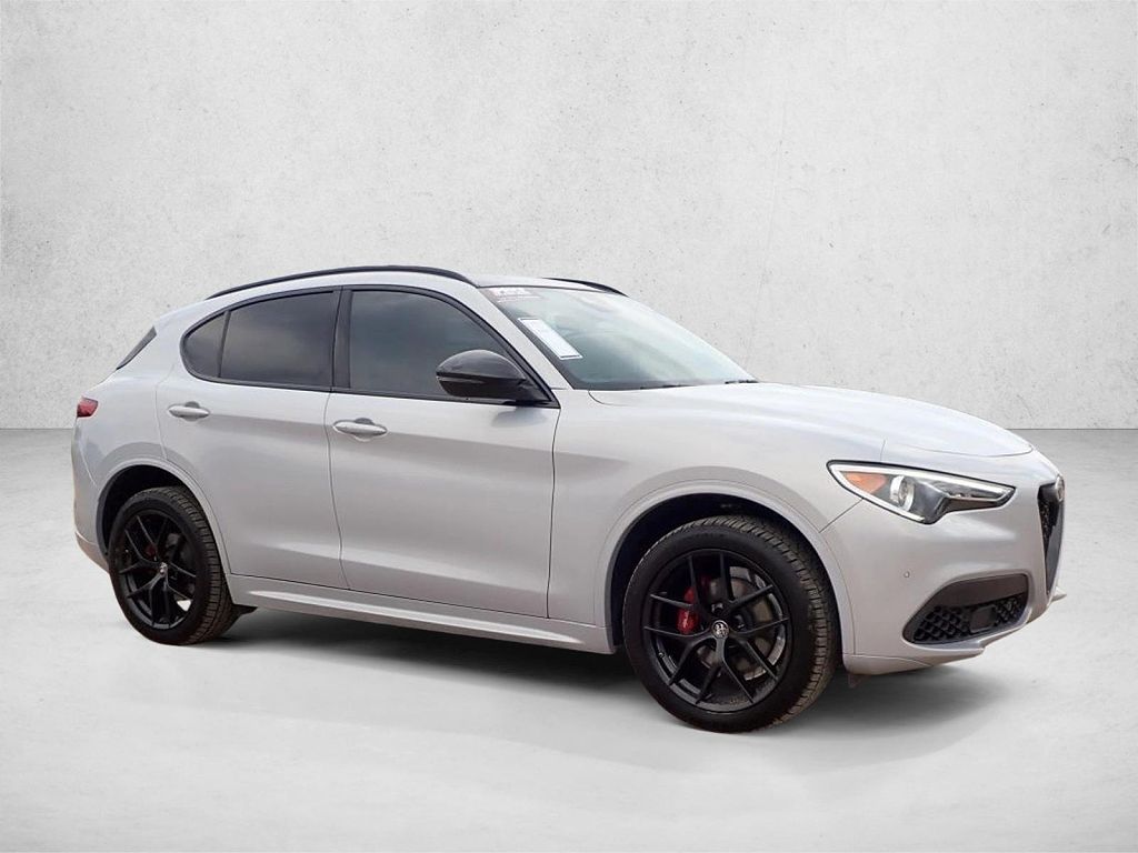 2021 Alfa Romeo Stelvio Ti Sport