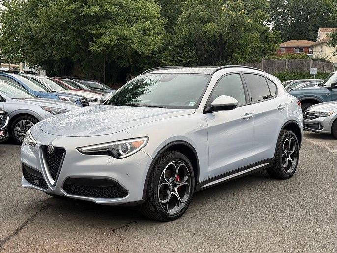 2023 Alfa Romeo Stelvio Ti