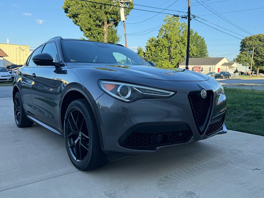 2019 Alfa Romeo Stelvio Ti Lusso