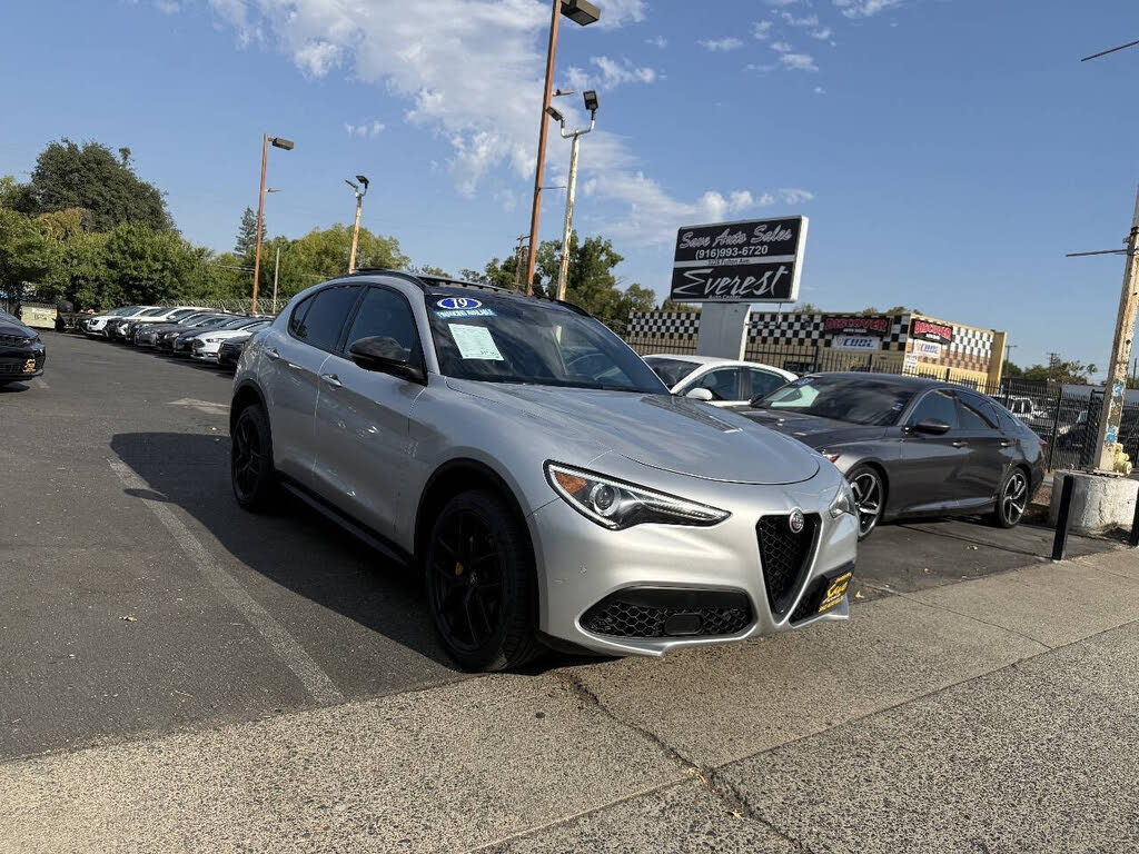 2019 Alfa Romeo Stelvio Ti Lusso