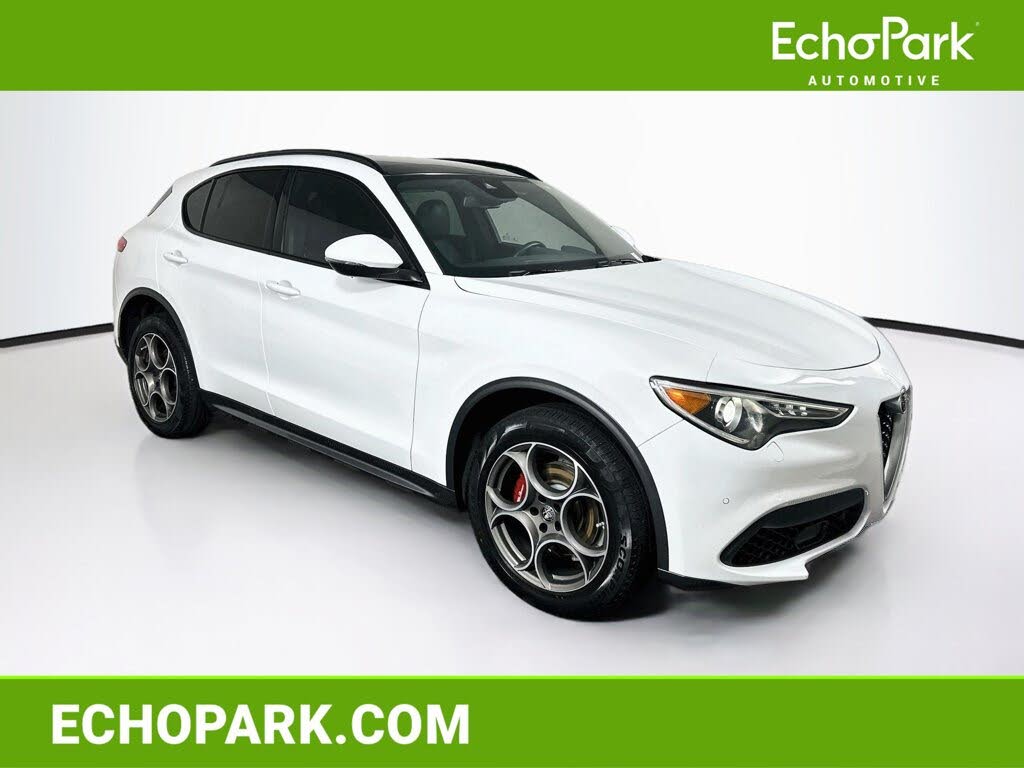 2022 Alfa Romeo Stelvio Veloce
