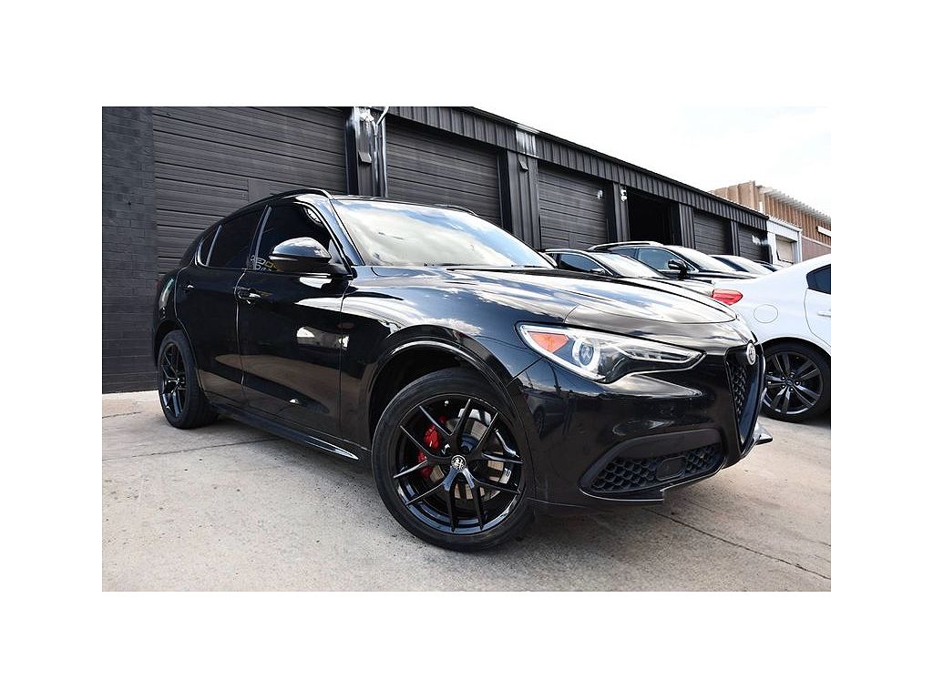 2021 Alfa Romeo Stelvio Ti Sport