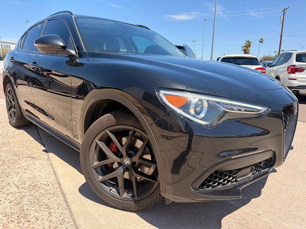 2019 Alfa Romeo Stelvio Ti Lusso