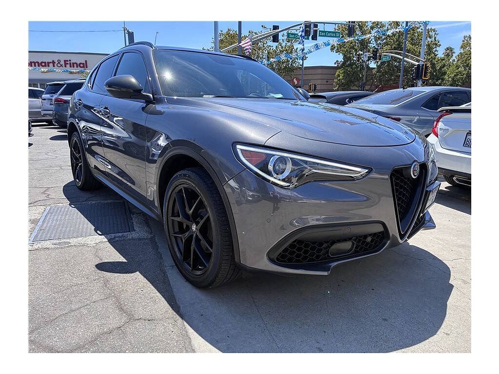 2019 Alfa Romeo Stelvio Ti Lusso