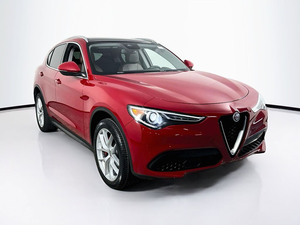2019 Alfa Romeo Stelvio Ti