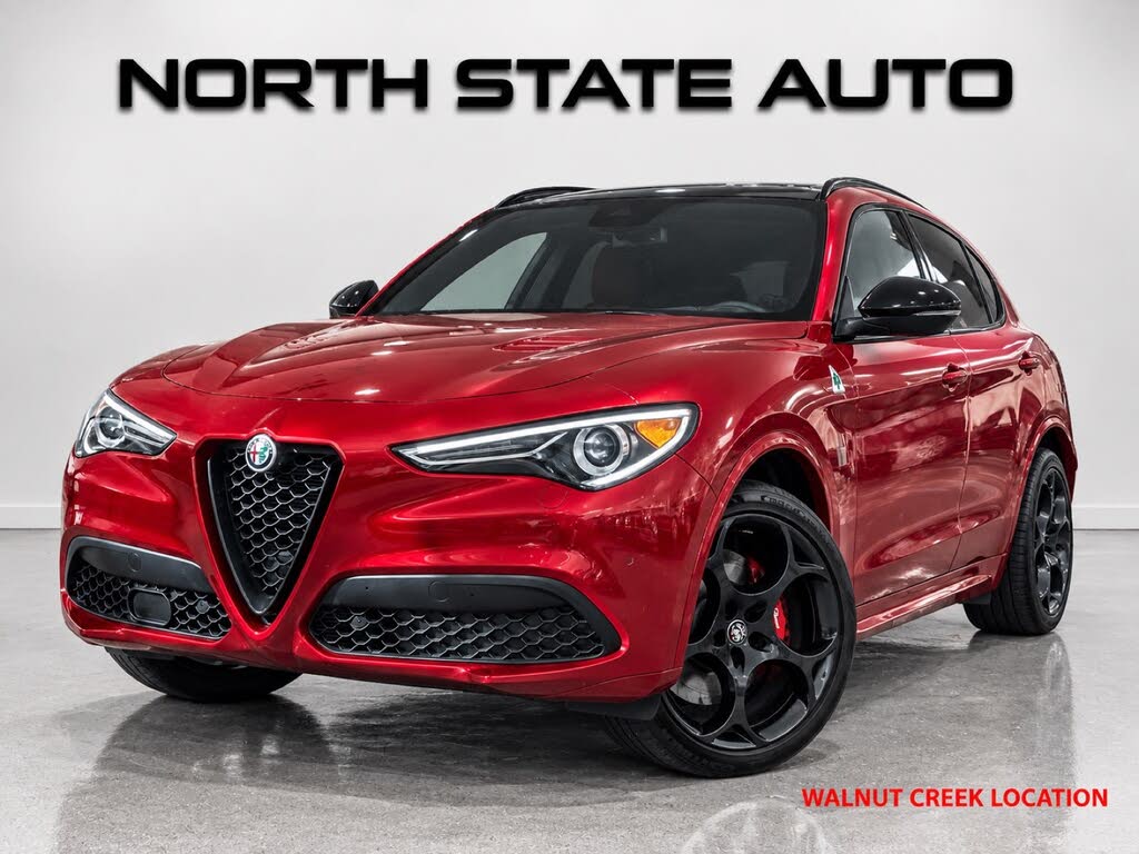 2022 Alfa Romeo Stelvio Veloce