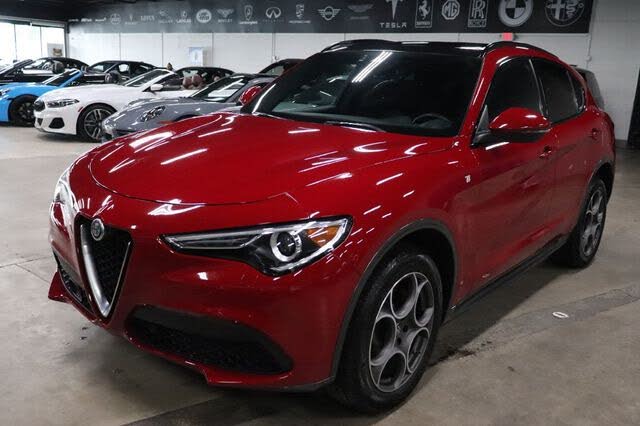 2022 Alfa Romeo Stelvio Veloce