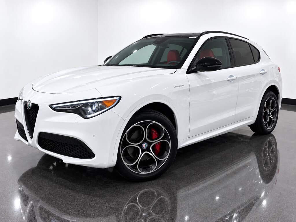 2023 Alfa Romeo Stelvio Veloce