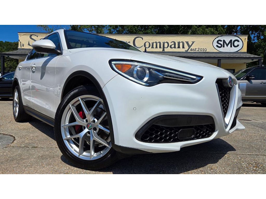 2019 Alfa Romeo Stelvio Ti Sport