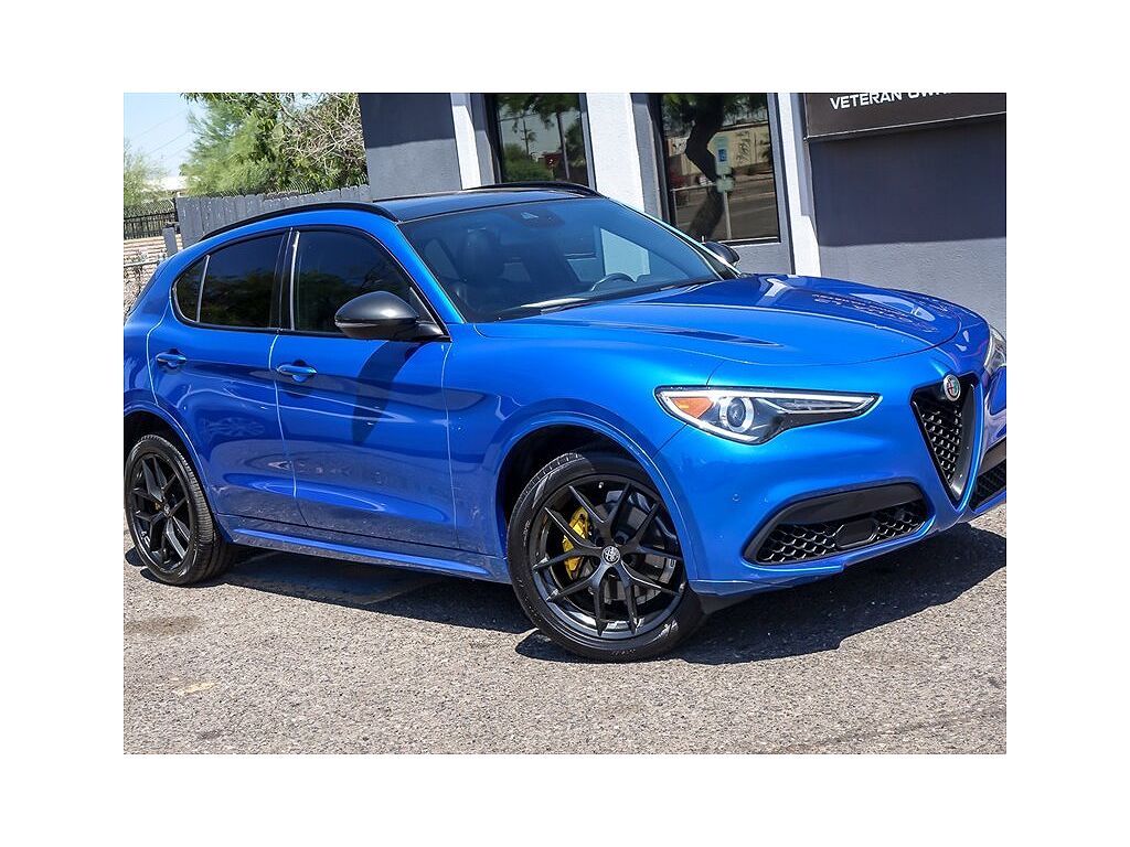 2020 Alfa Romeo Stelvio Ti Lusso