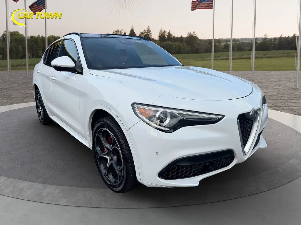 2021 Alfa Romeo Stelvio Ti Sport