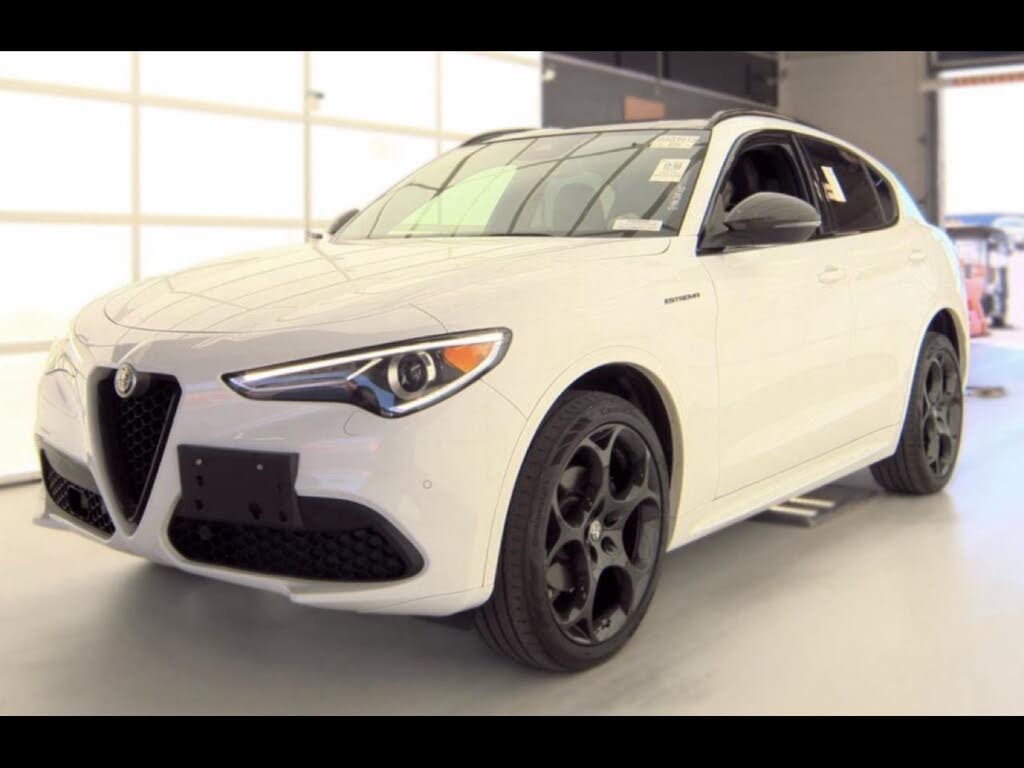 2023 Alfa Romeo Stelvio Ti