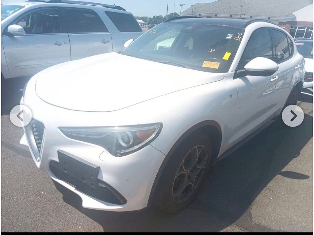 2023 Alfa Romeo Stelvio Ti