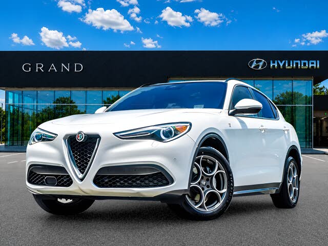 2023 Alfa Romeo Stelvio Ti