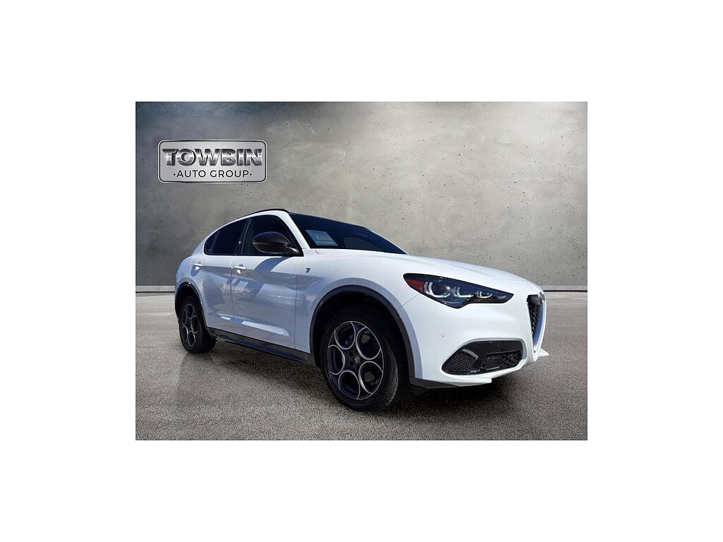 2024 Alfa Romeo Stelvio Veloce