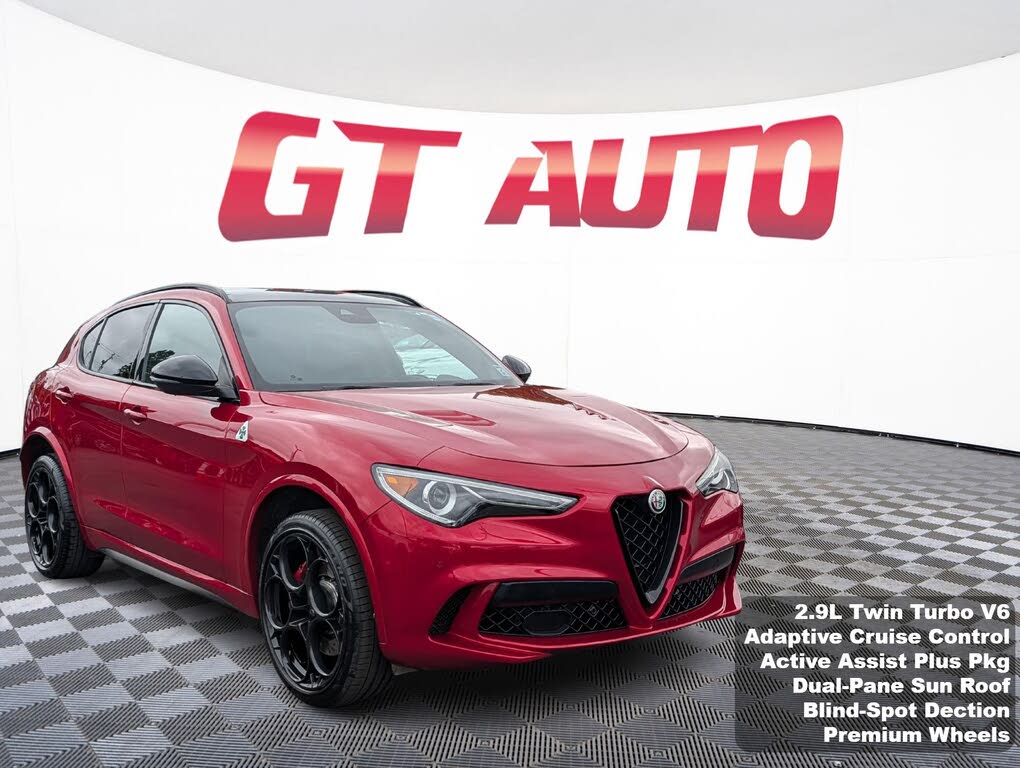 2023 Alfa Romeo Stelvio Quadrifoglio