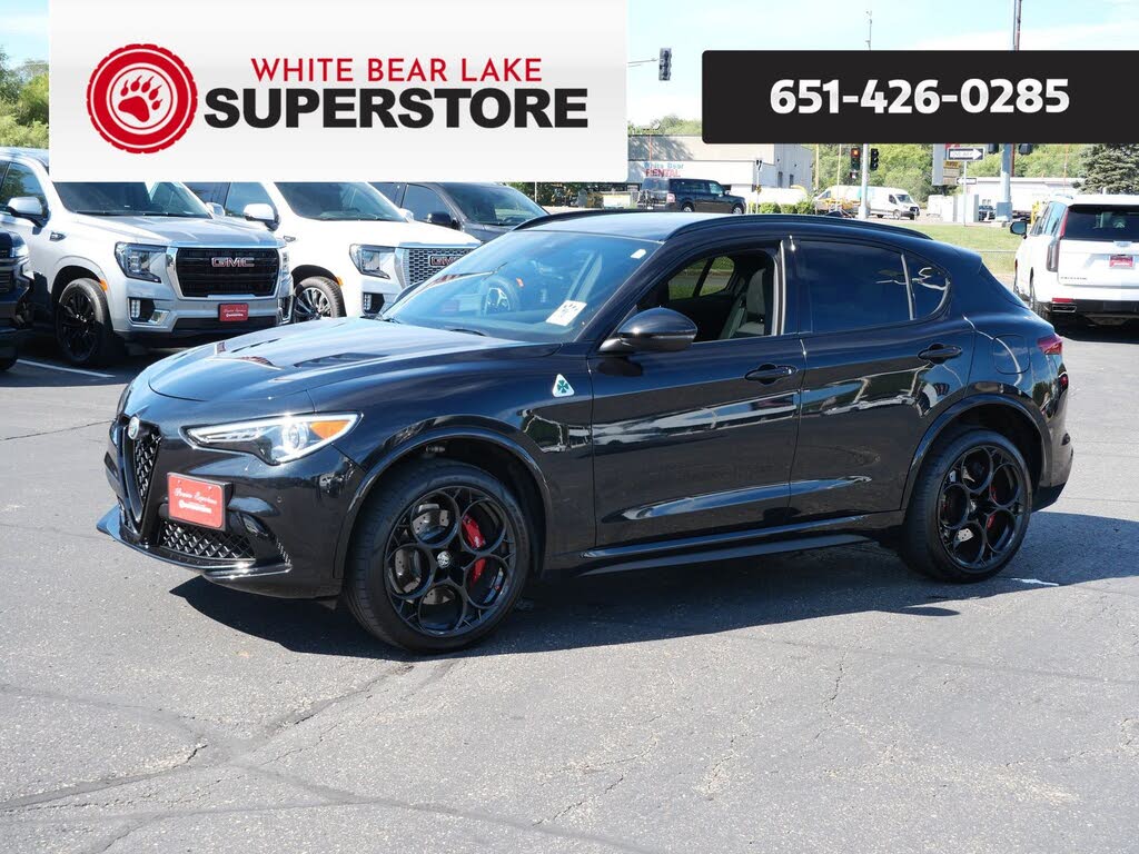 2023 Alfa Romeo Stelvio Quadrifoglio