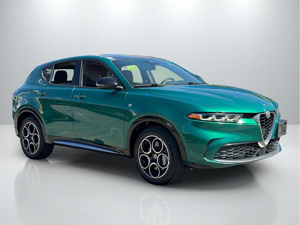 2024 Alfa Romeo Tonale Ti