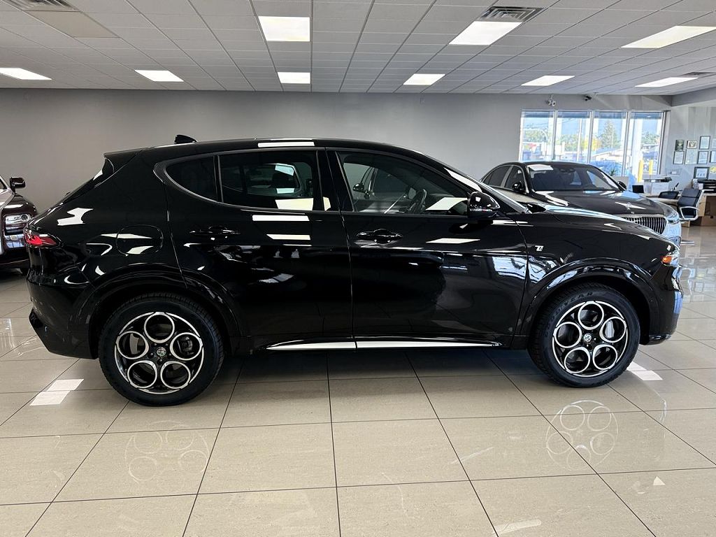 2024 Alfa Romeo Tonale Ti