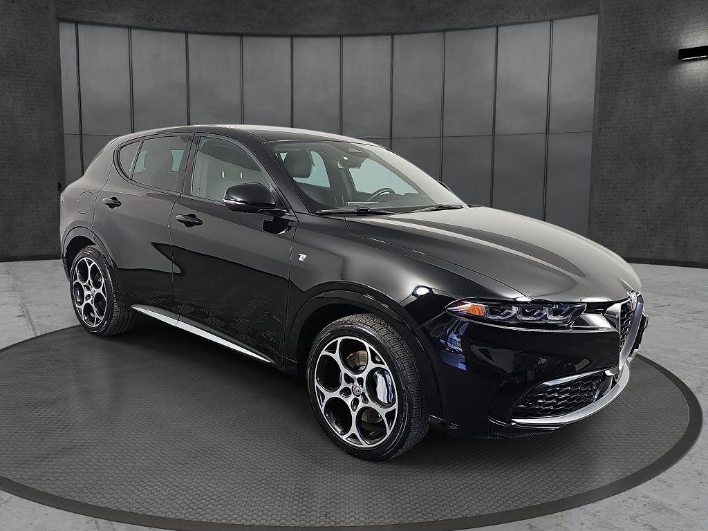 2024 Alfa Romeo Tonale Ti