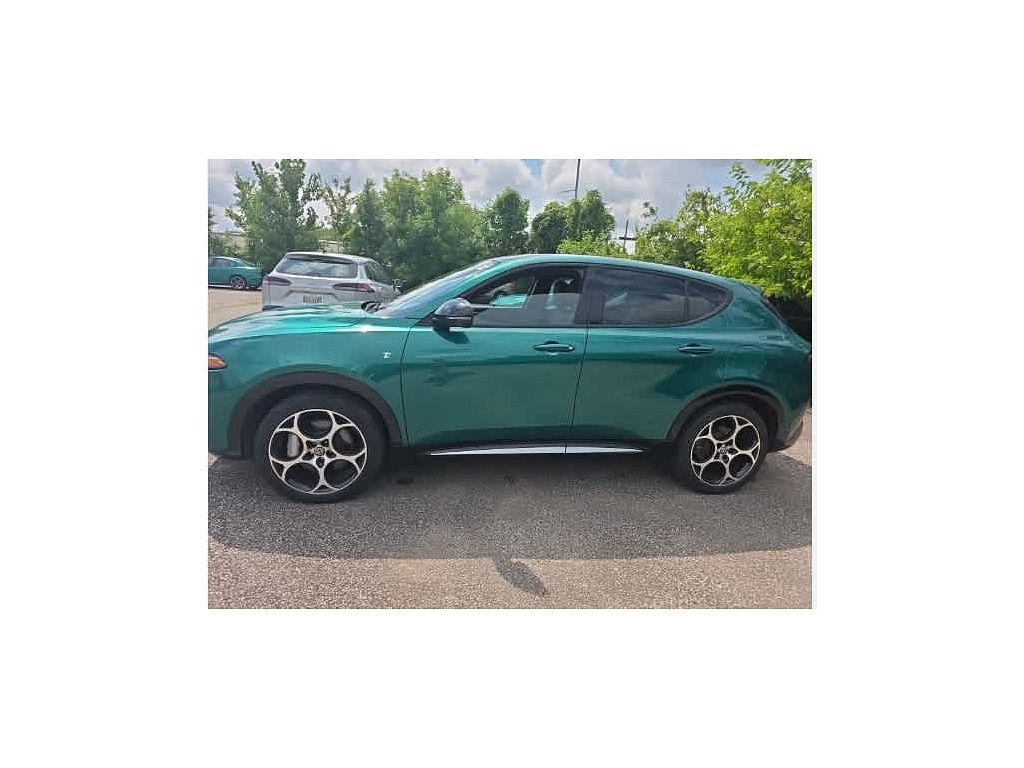 2024 Alfa Romeo Tonale Ti