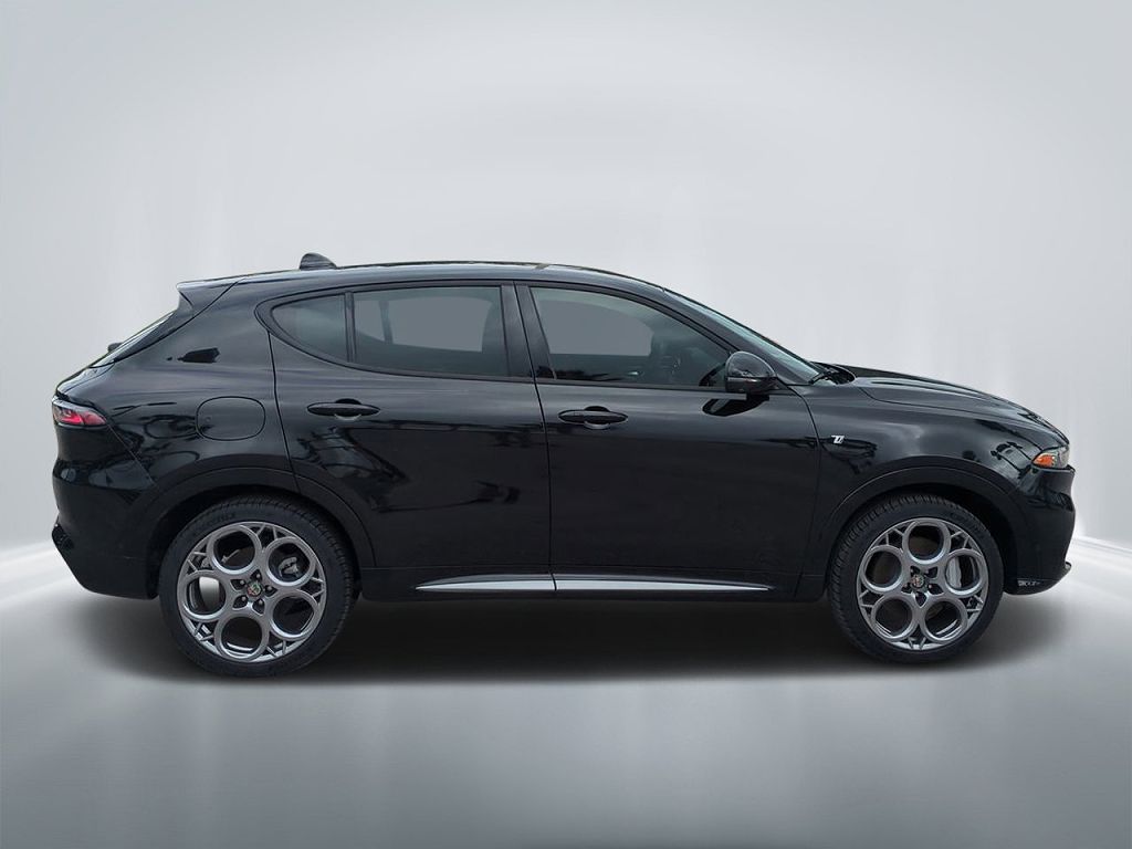 2024 Alfa Romeo Tonale Ti