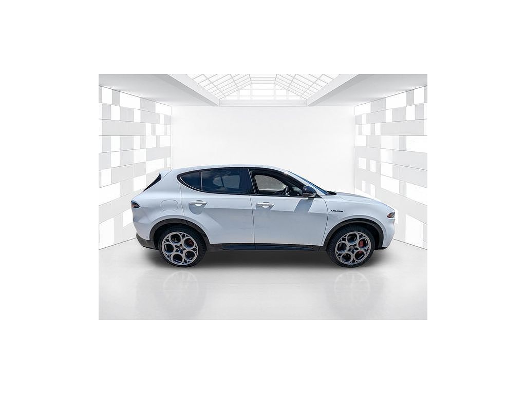 2024 Alfa Romeo Tonale Veloce