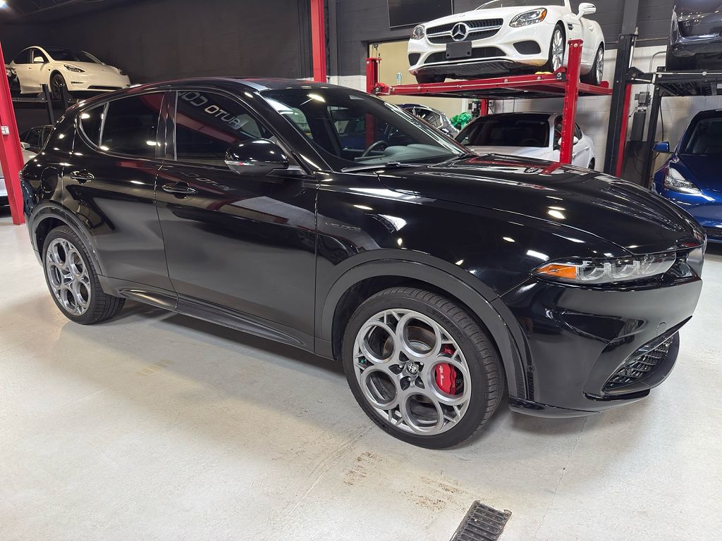 2024 Alfa Romeo Tonale Veloce