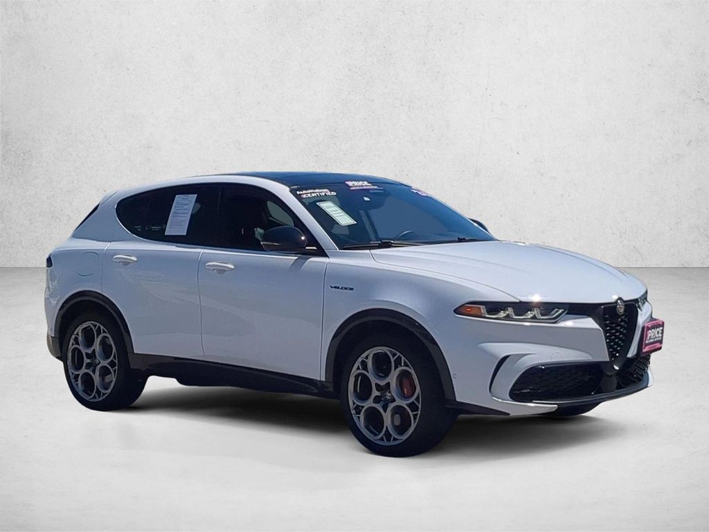 2024 Alfa Romeo Tonale Veloce