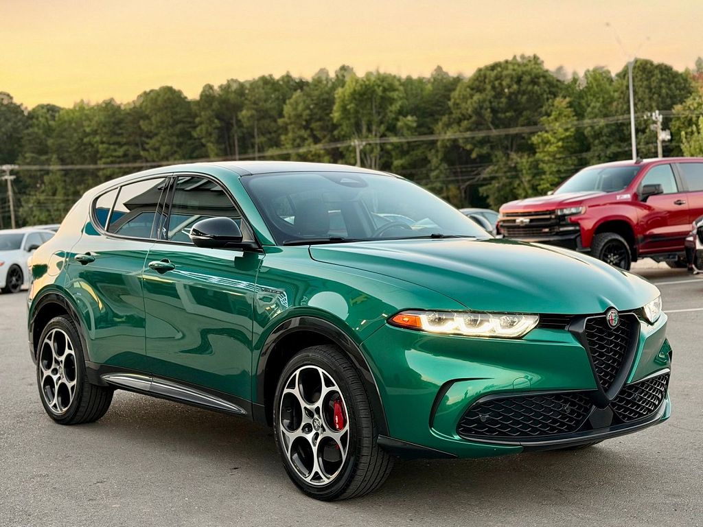2024 Alfa Romeo Tonale Veloce