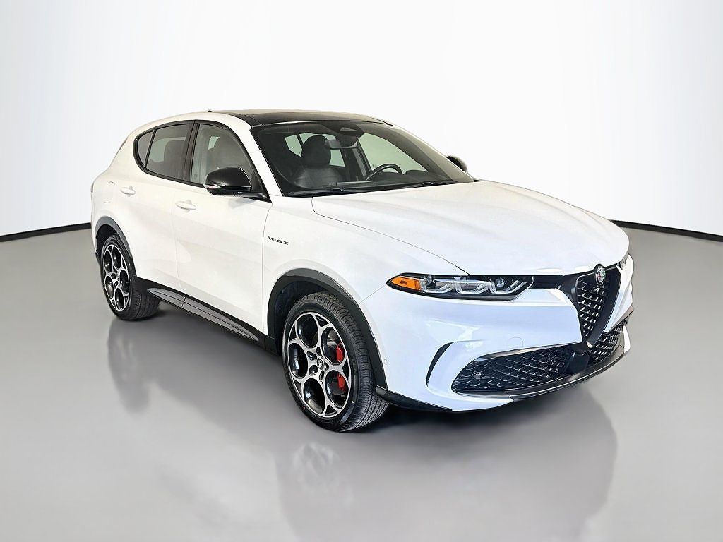 2024 Alfa Romeo Tonale Veloce