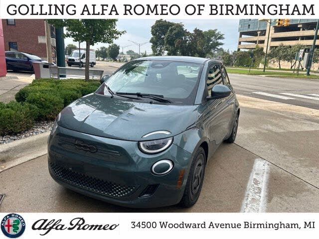 2025 Fiat 500e Icona